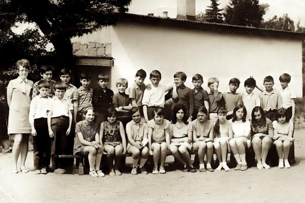 6.A.Třída 1.ZDŠ Český Brod, rok 1971
